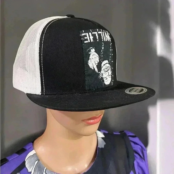 NWT Willie Black and White Snapback Hat - Picture 2 of 6